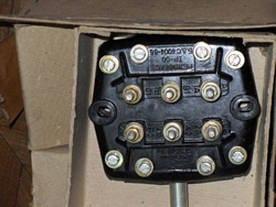 WYŁĄCZNIK KI-104 71